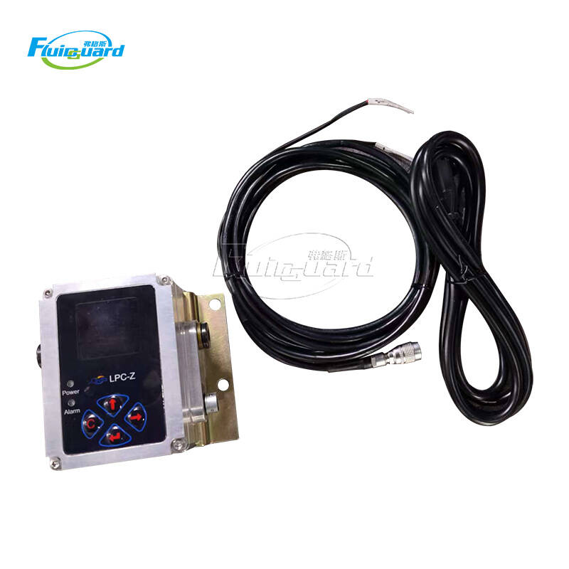 Oil Condition Sensor and Display for Hydraulic Systems